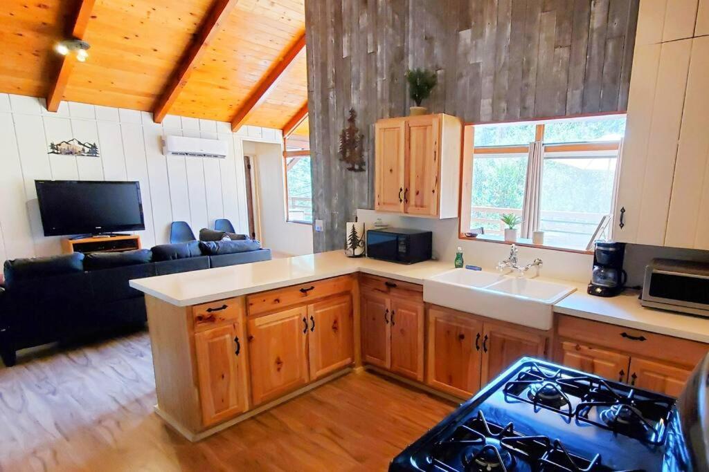 Redwood Retreat, Mountains, Adventure And Nature Ponderosa Екстериор снимка