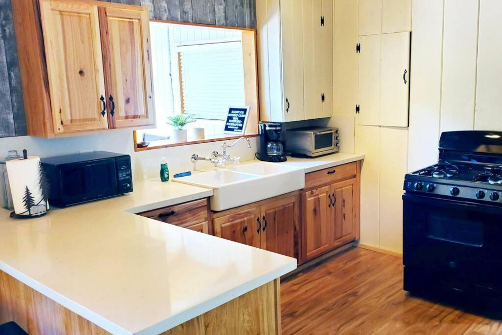 Redwood Retreat, Mountains, Adventure And Nature Ponderosa Екстериор снимка